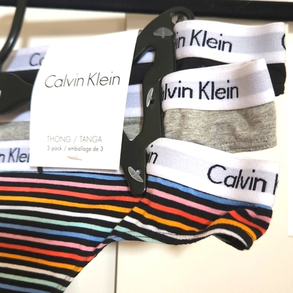 NWT Calvin Klen thong 3 pack M - Picture 3 of 11